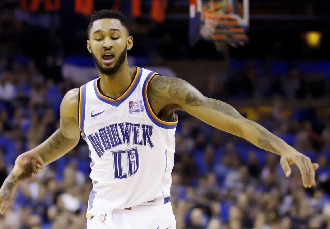 詹姆斯·哈登或赴明尼苏达森林狼，洛杉矶快船重磅交易将如何改变西部竞争格局？